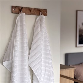4 Bambus håndklæder - Zero Twist - Hvid - Pakke med 4 dele - Prima